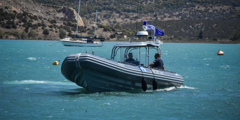 Γυάρος: Αγνοείται φουσκωτό με δύο άτομα – Μεγάλη κινητοποίηση